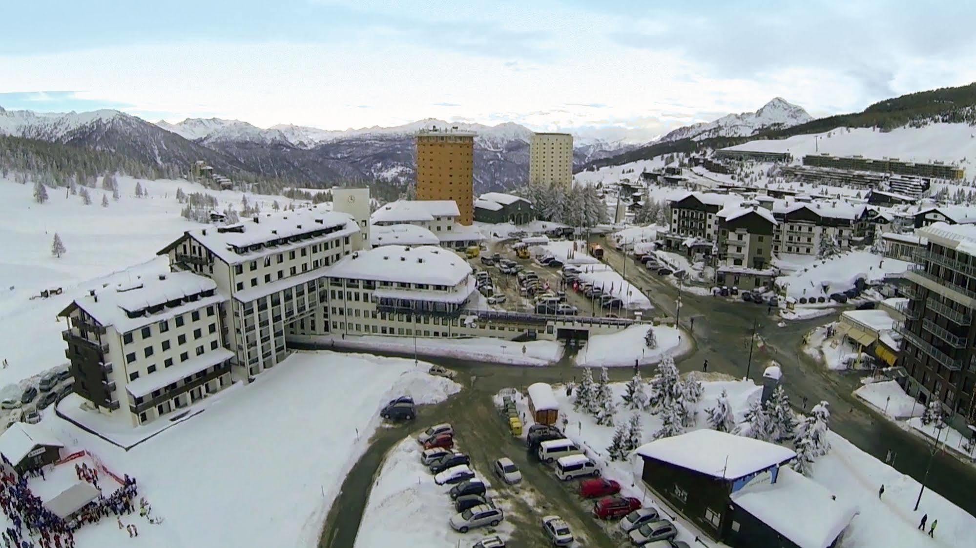 Grand Hotel Duchi D'Aosta Colle Colle Sestriere Εξωτερικό φωτογραφία