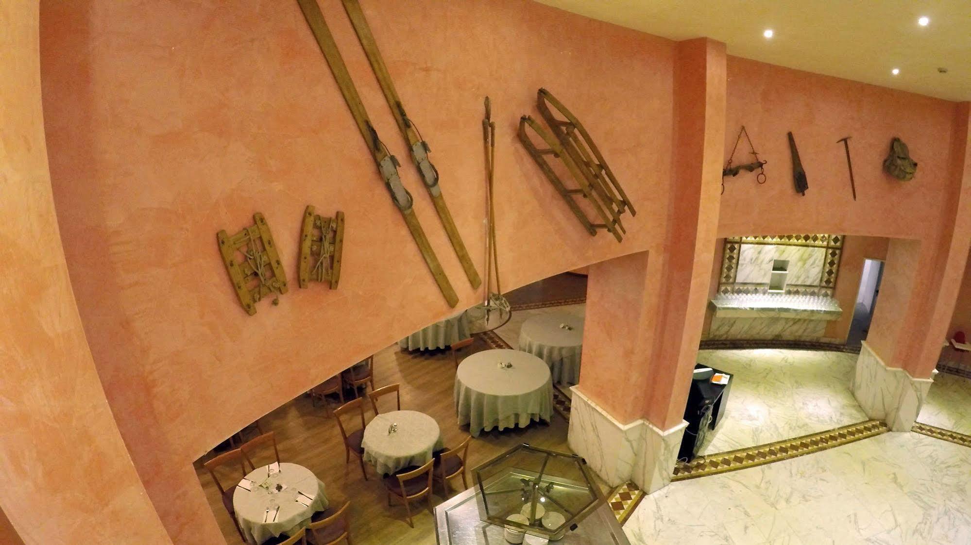 Grand Hotel Duchi D'Aosta Colle Colle Sestriere Εξωτερικό φωτογραφία