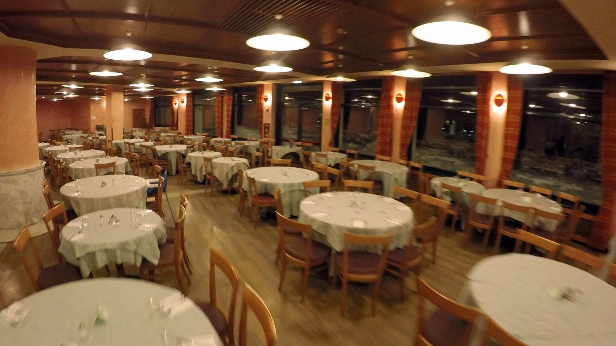 Grand Hotel Duchi D'Aosta Colle Colle Sestriere Εξωτερικό φωτογραφία
